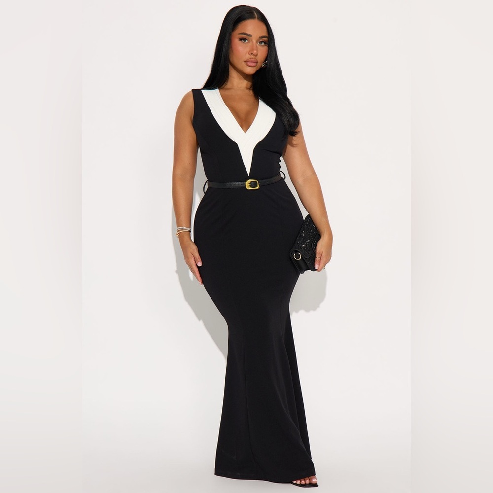 New Fashion Nova Irreplaceable Belted Maxi Dress - Black/White Size Small